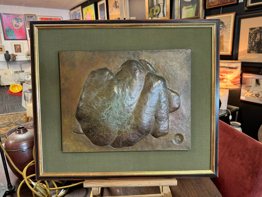 Nu expressionniste, bronze repoussé en bas relief. 1950/60