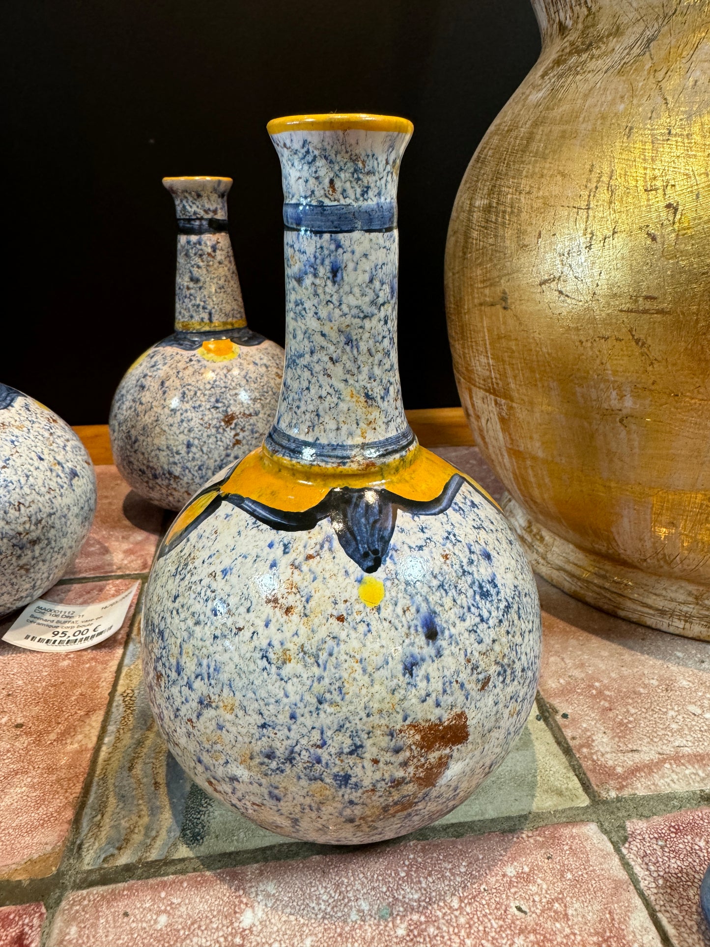 Bernard BUFFAT, vase à long col en céramique, pièce unique